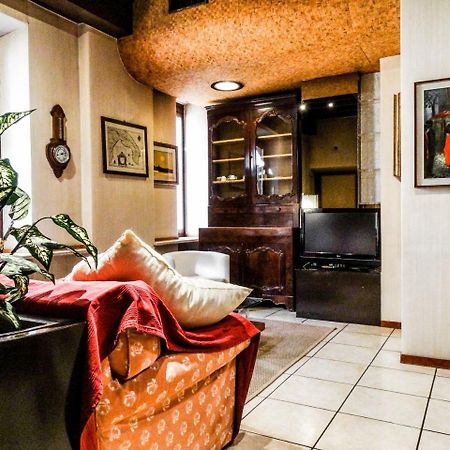 Spanish Steps Laurina Apartment Рим Екстериор снимка